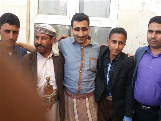 الافراج عن الزميلين المنيفي والعيسي بعد اكثر من عامين على الاختطاف